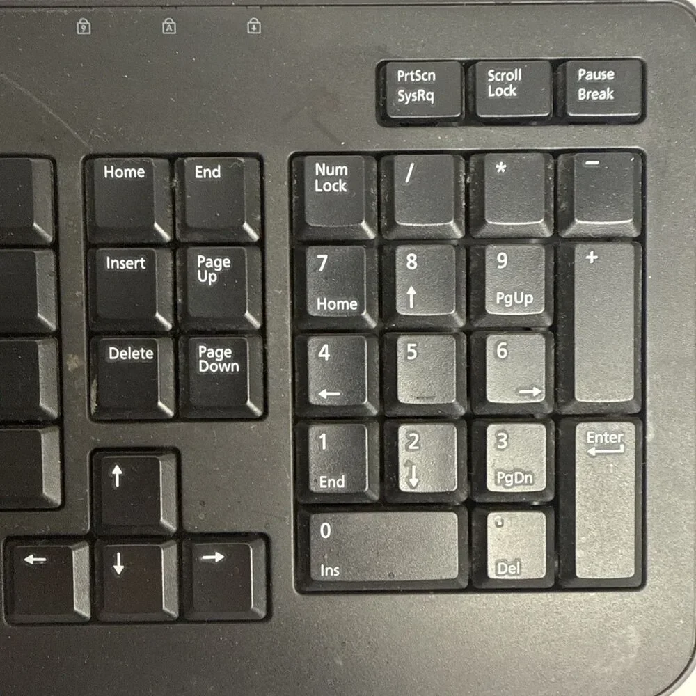 Dell Wired USB Keyboard Black KB2521 - Tested and Working